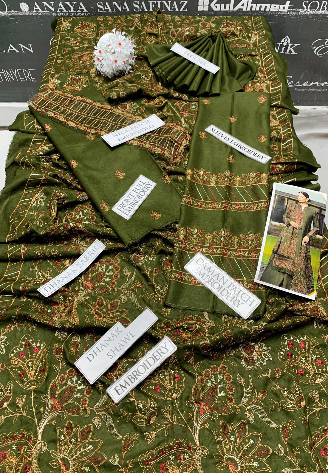Bareeze Heavy Embroidery 3PC Dhanak Suit JCH-047