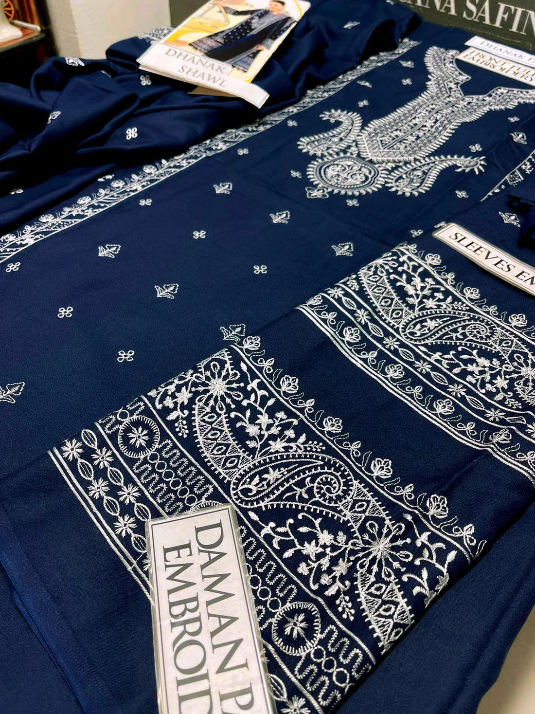 Zaha Heavy Embroidery 3PC Dhanak Suit JCH-073