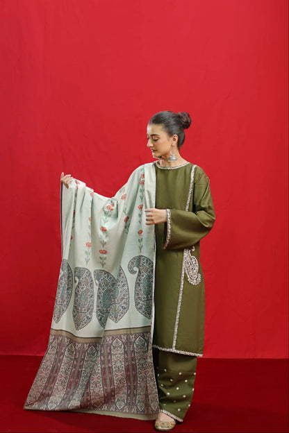 Urge Heavy Embroidery 3PC Dhanak Suit JCH-059