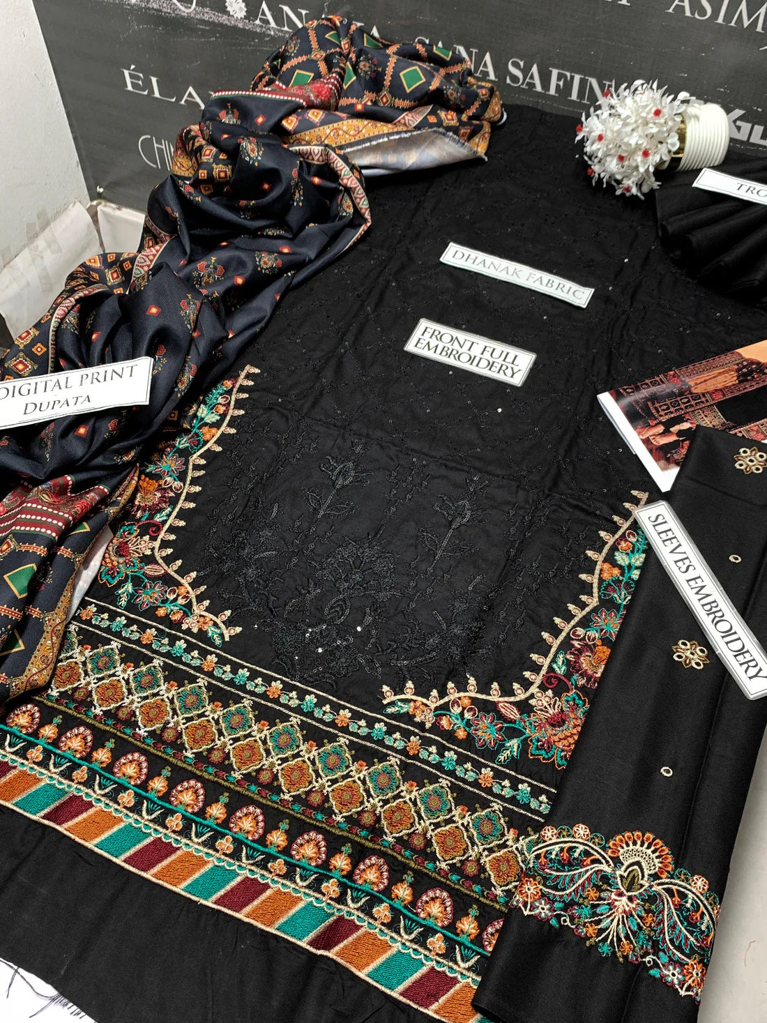 JCH-013 Baroque Heavy Embroidery 3PC Dhanak Suit