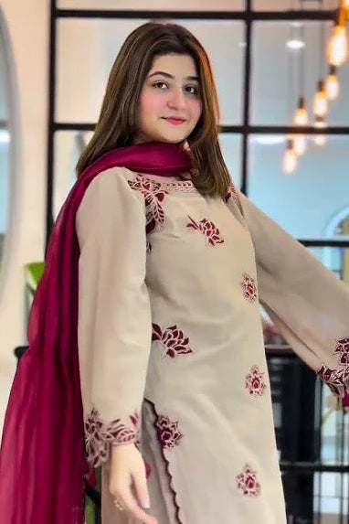 Umzay Embroidery 3PC Dhanak Suit JCH-194