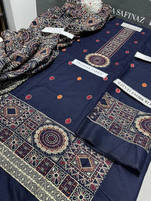 Bareeze Heavy Embroidery 3PC Dhanak Suit JCH-164