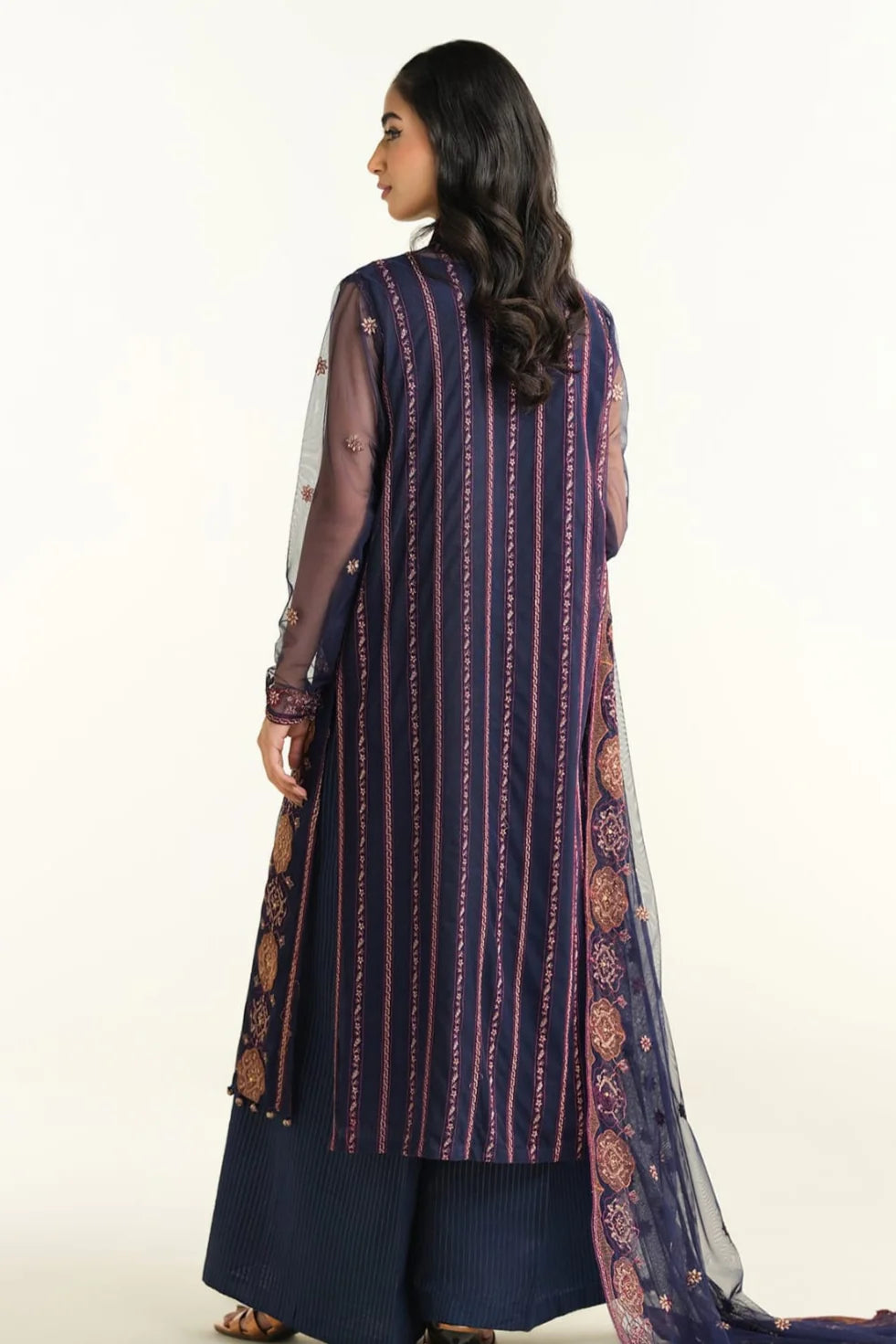 JCH-017 Kayseria Heavy Embroidery 3PC Dhanak Suit