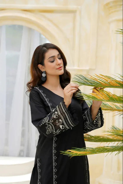 Azure Embroidery 2PC Dhanak Suit JCH-079