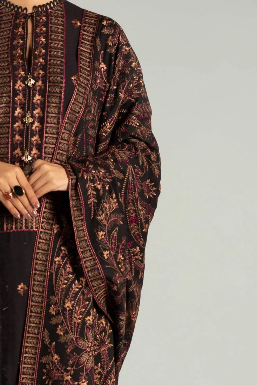 Bareeze Heavy Embroidery 3PC Dhanak Suit JCH-056