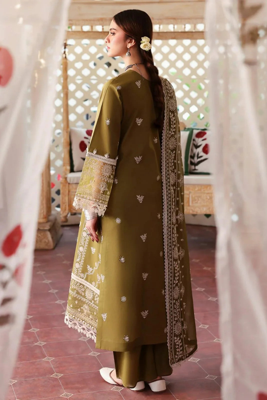 JCH-003 Jazmin Heavy Embroidery 3PC Dhanak Suit