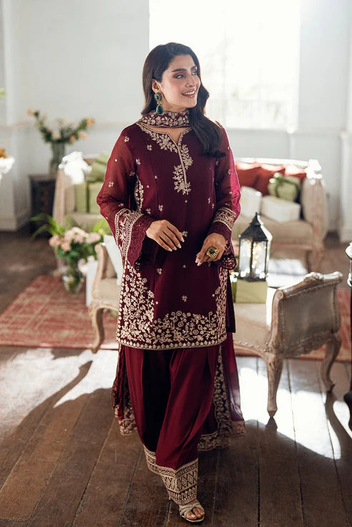 Azure Heavy Embroidery 3PC Dhanak Suit JCH-196