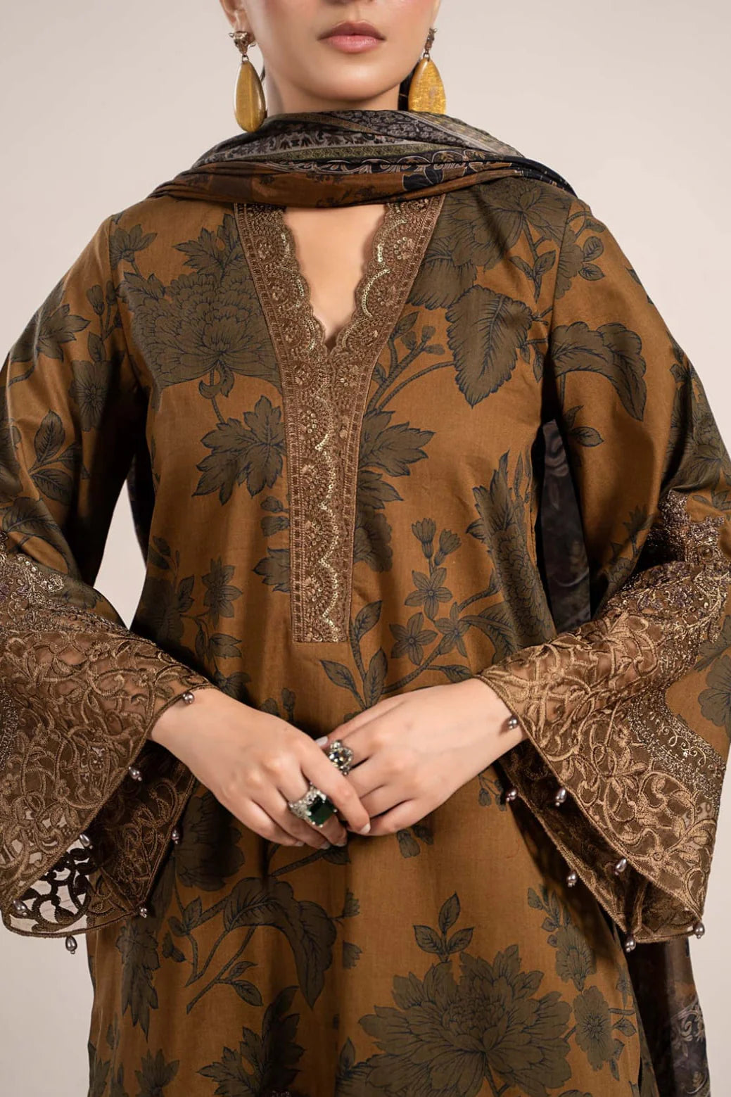 Maria B Embroidery 3PC Dhanak Suit JCH-113