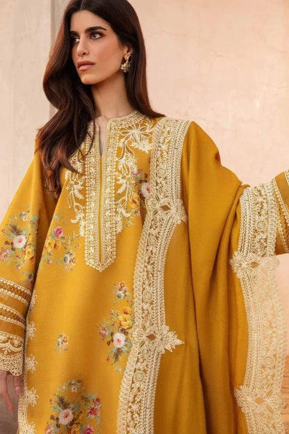Crimson Heavy Embroidery 3PC Dhanak Suit JCH-044