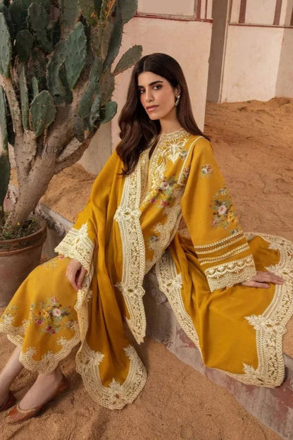 Crimson Heavy Embroidery 3PC Dhanak Suit JCH-044