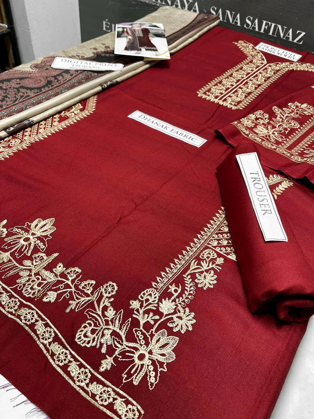 IzeI Embroidery 3PC Dhanak Suit JCH-080
