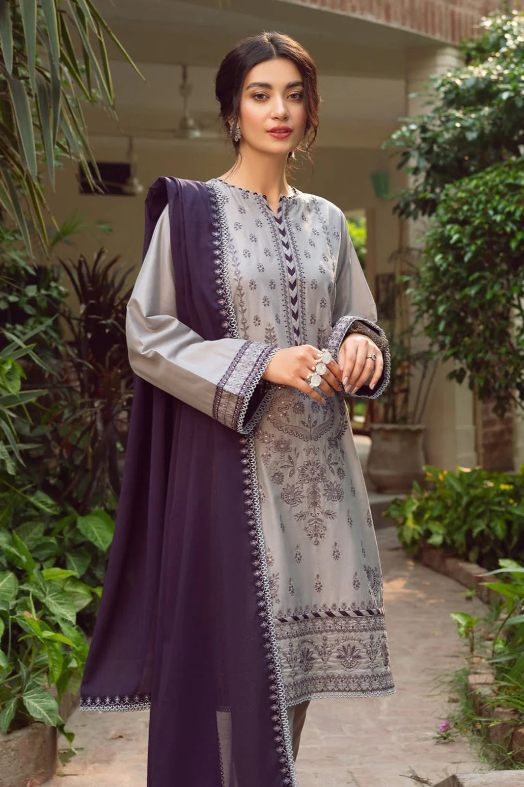 Jazmin Embroidery 3PC Dhanak Suit JCH-107
