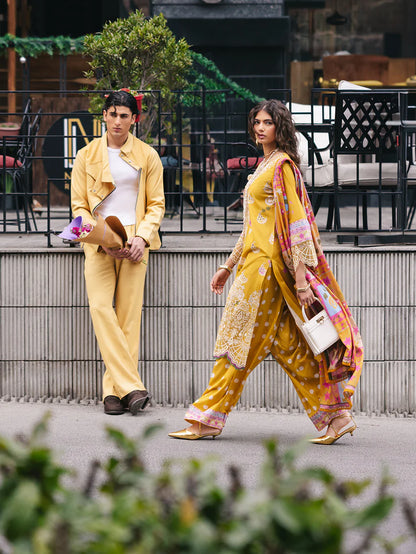 BUTTERCUP BY MAHNUR 3PC LAWN