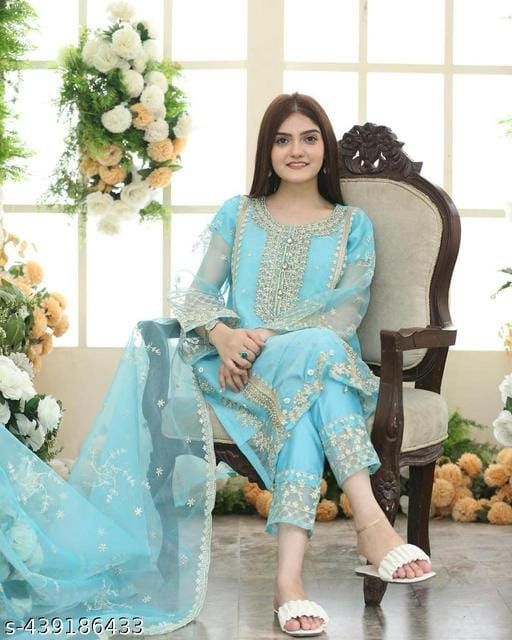 JCH-018 Sapphire Heavy Embroidery 3PC Dhanak Suit