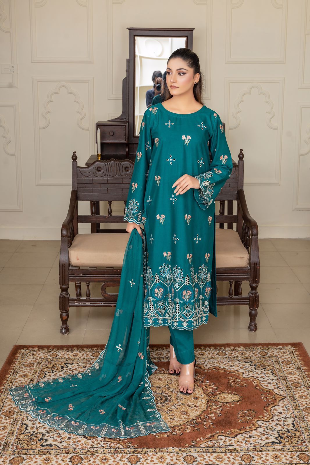 AYRA DESIGNER 3PC LUXURY LAWN JCH-035