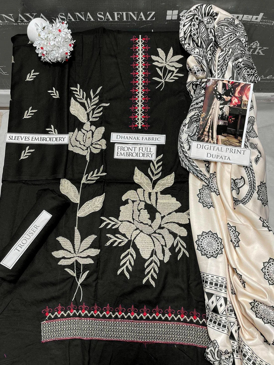 Sapphire Heavy Embroidery 3PC Dhanak Suit JCH-087