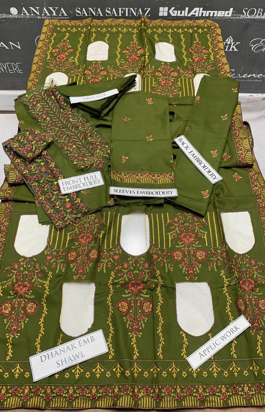 Noor e Eman Heavy Embroidery aplic 3PC Dhanak Suit JCH-039 - Image 2