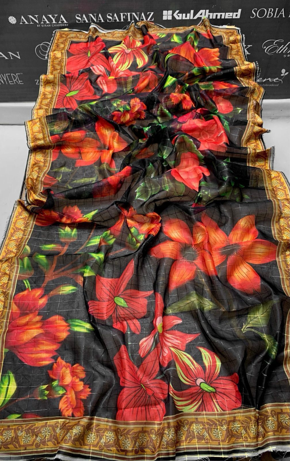 MUSHQ A+ luxury Embroidred LAWN 3PC UNSTICHED JCH-142 - Image 4