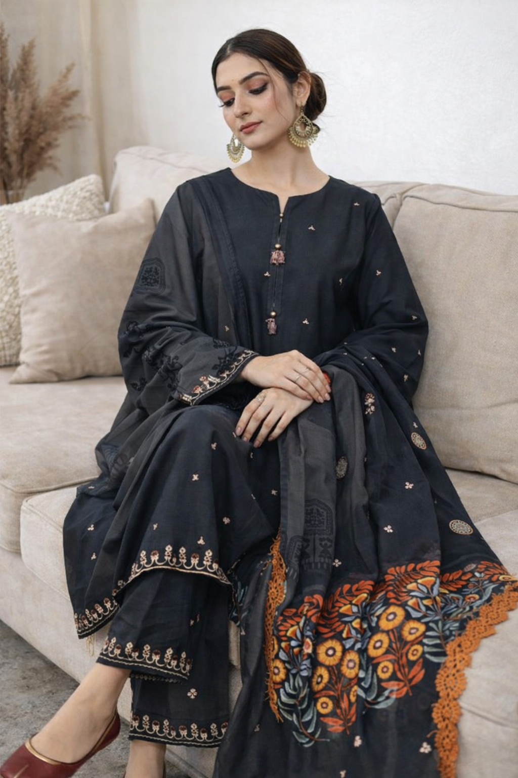 Urge A+ luxury Embroidred LAWN 3PC UNSTICHED JCH-139 - Image 2